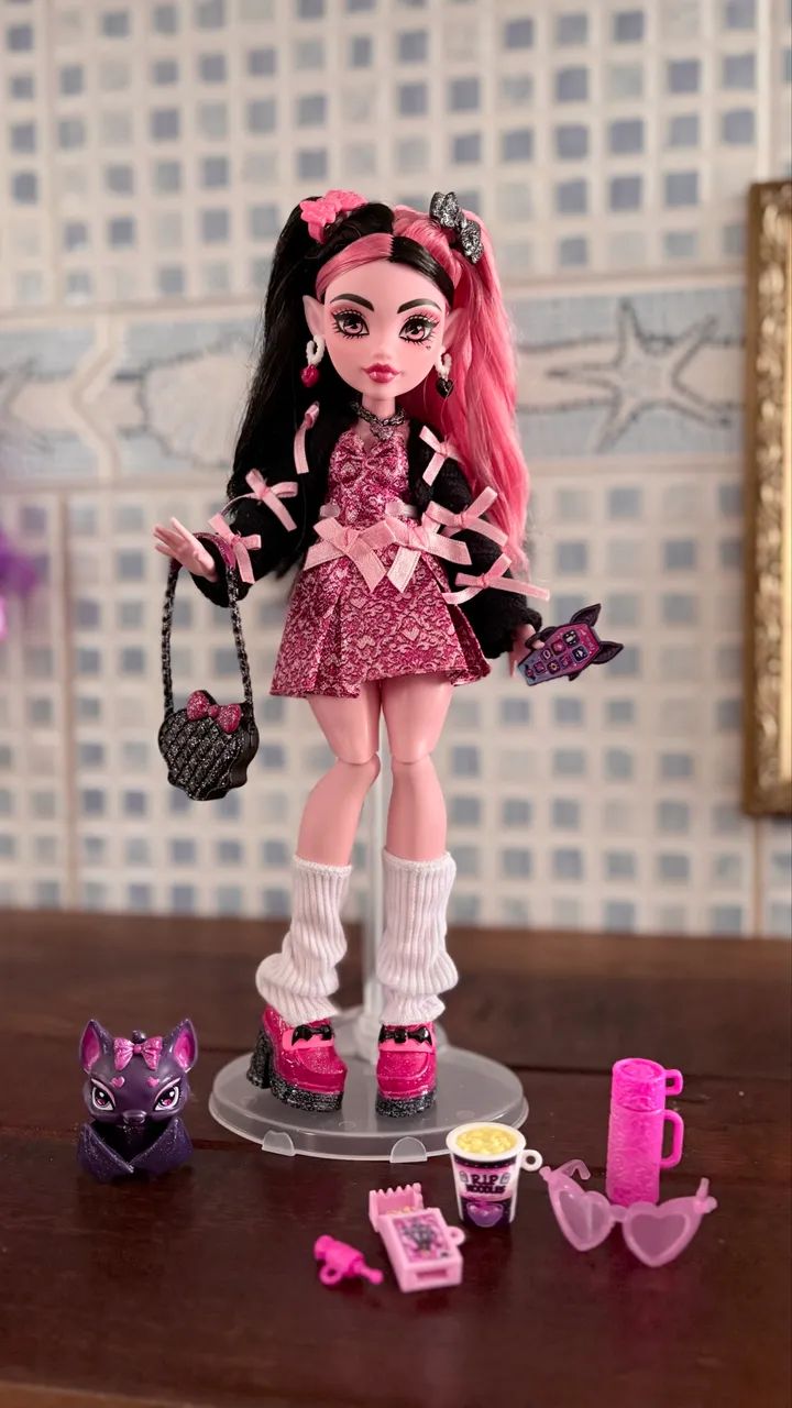 Boneca Monster High Draculaura G3