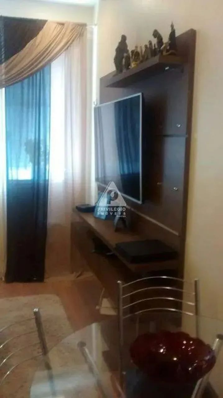 Apartamento de 2 quartos próximo ao metrô em Copacabana