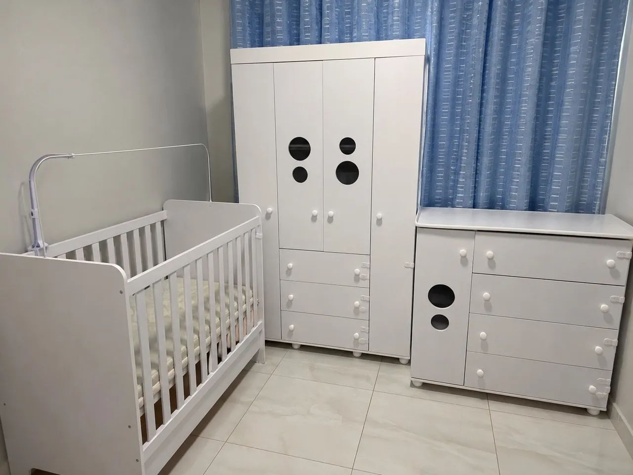 Quarto de bebê completo - Berço 3 em 1