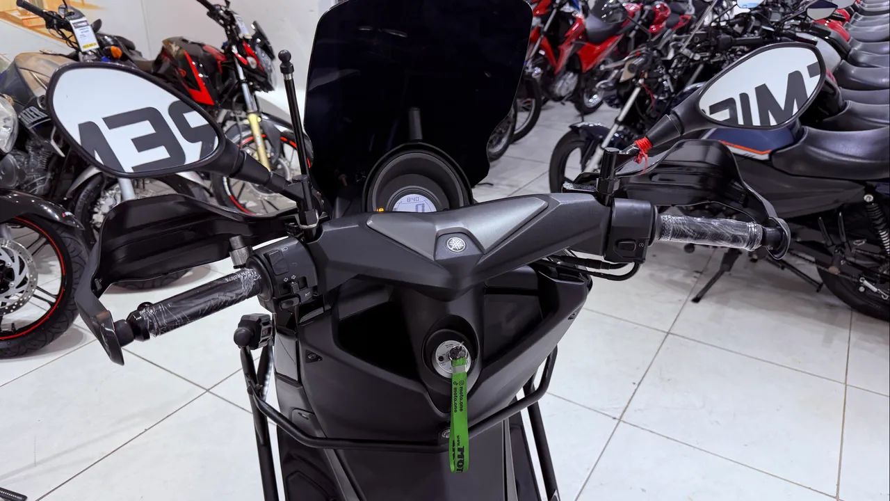 Yamaha Nmax 160 - Foto 2
