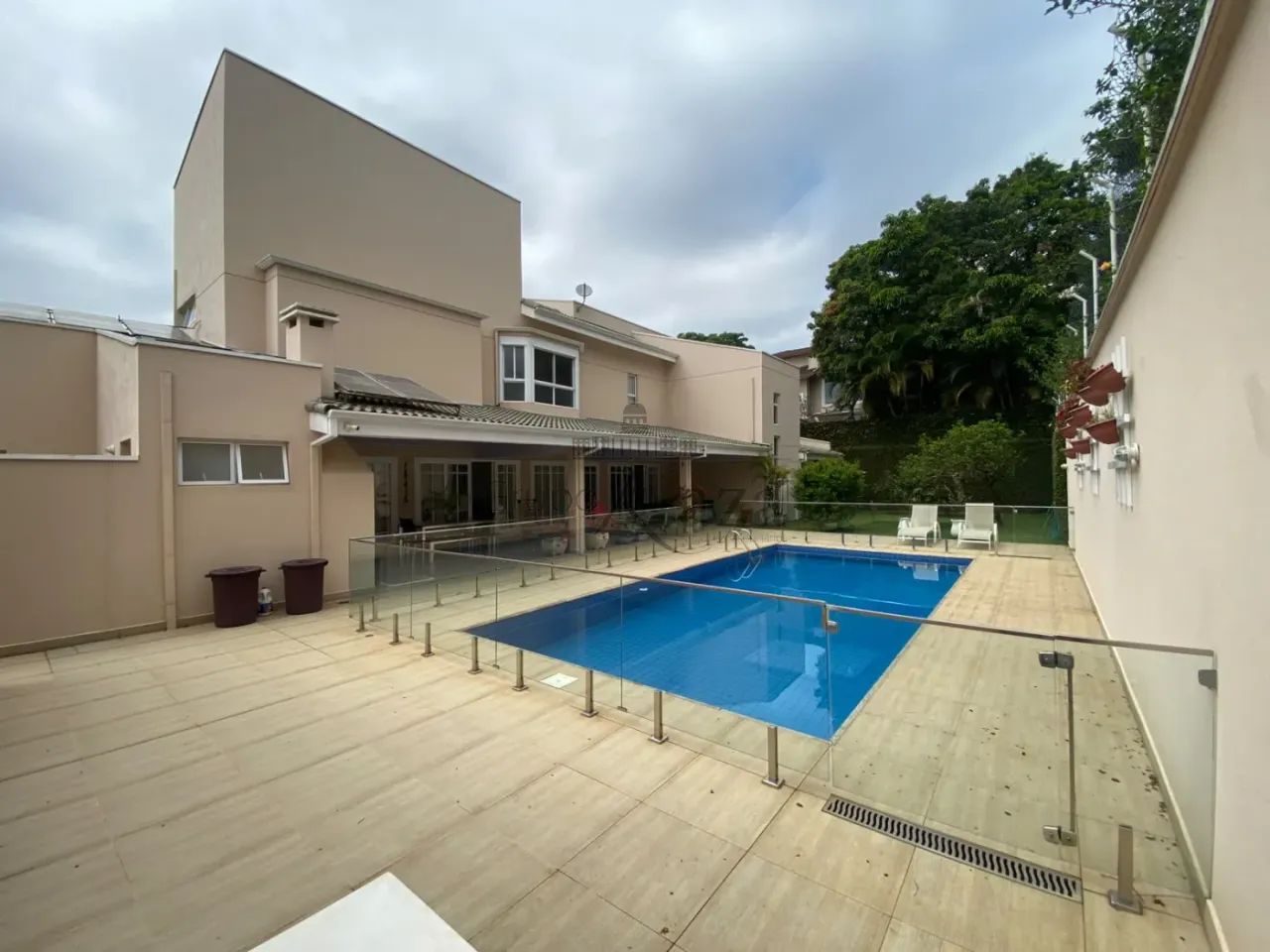 Casa Condomínio em Jacareí