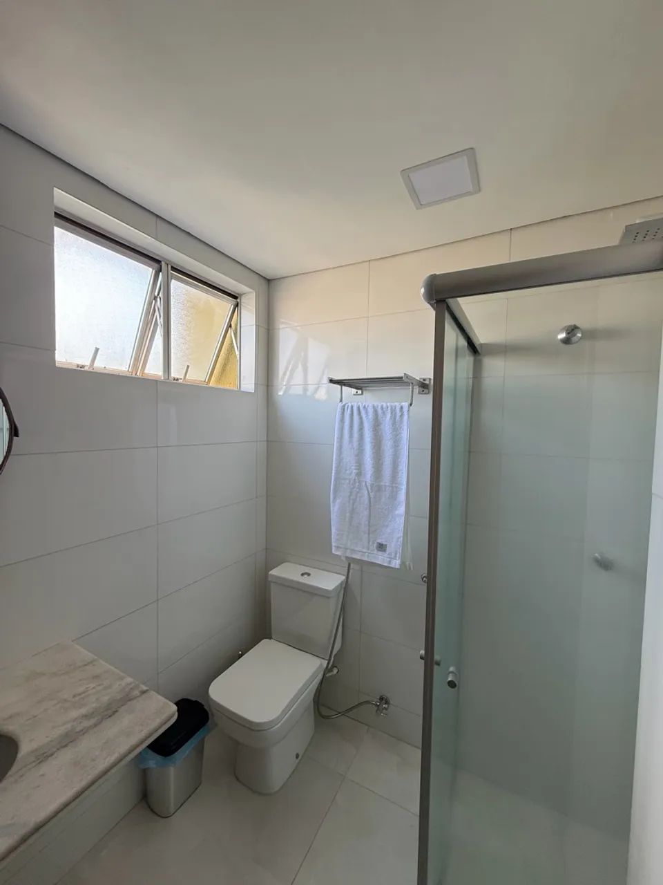 Loft Design no Centro - Reformado e Mobiliado - Foto 4