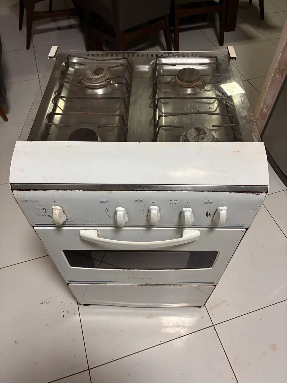 Fogão 4 bocas 