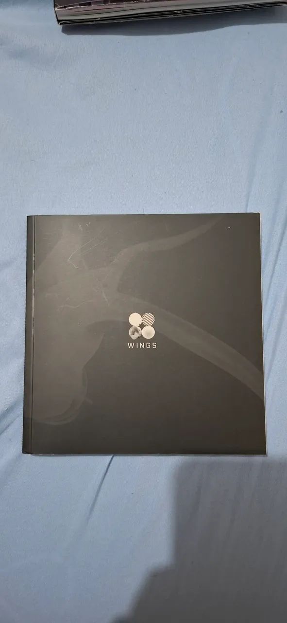ÁLBUM BTS WINGS
