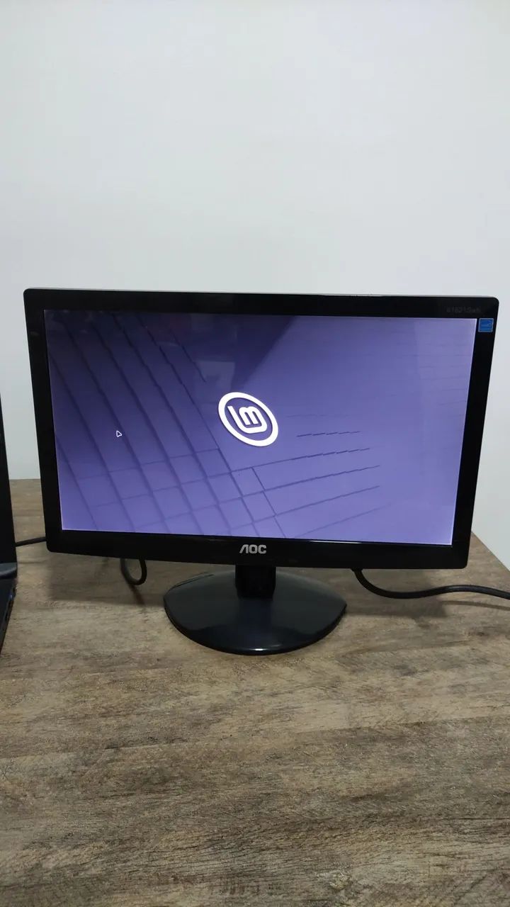 Monitor 14 polegadas 