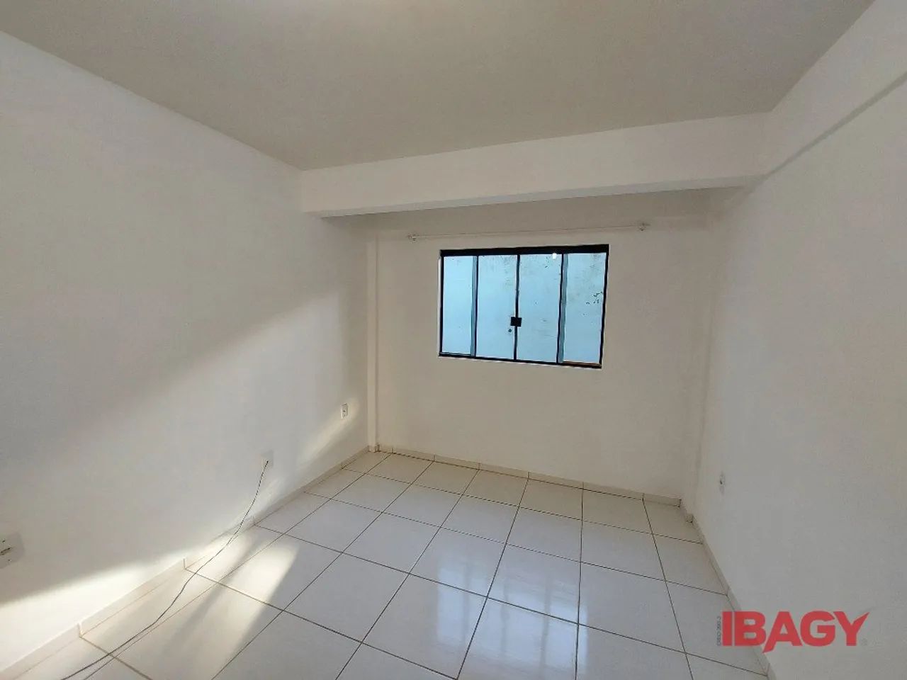 Excelente Apartamento 2 dormitório(s) em Agronômica - Florianópolis - Foto 3