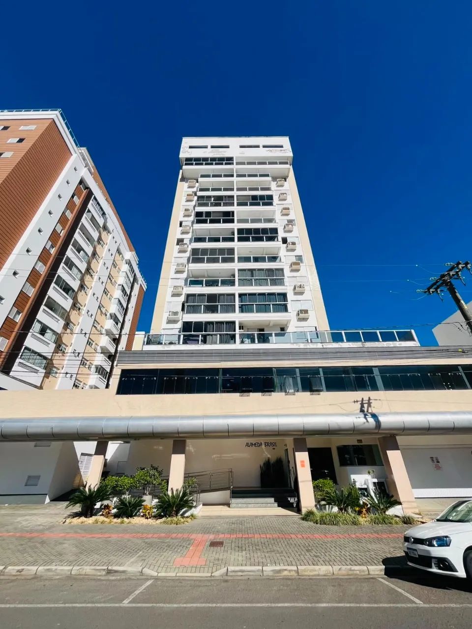 Apartamento para aluguel no Alameda Brasil