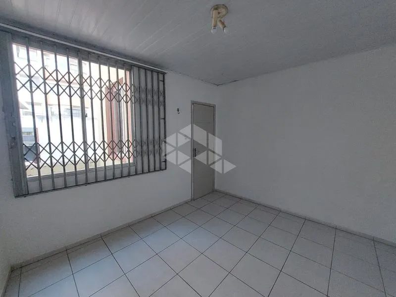 Casa para Alugar de 2 Quartos e 55m² no Centro, Florianópolis - Foto 5