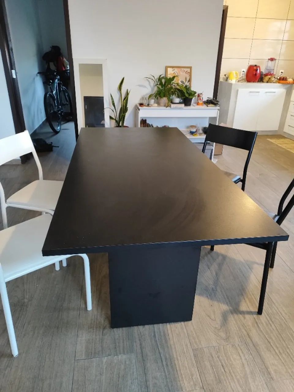 Mesa madeira com 4 cadeiras - Foto 3