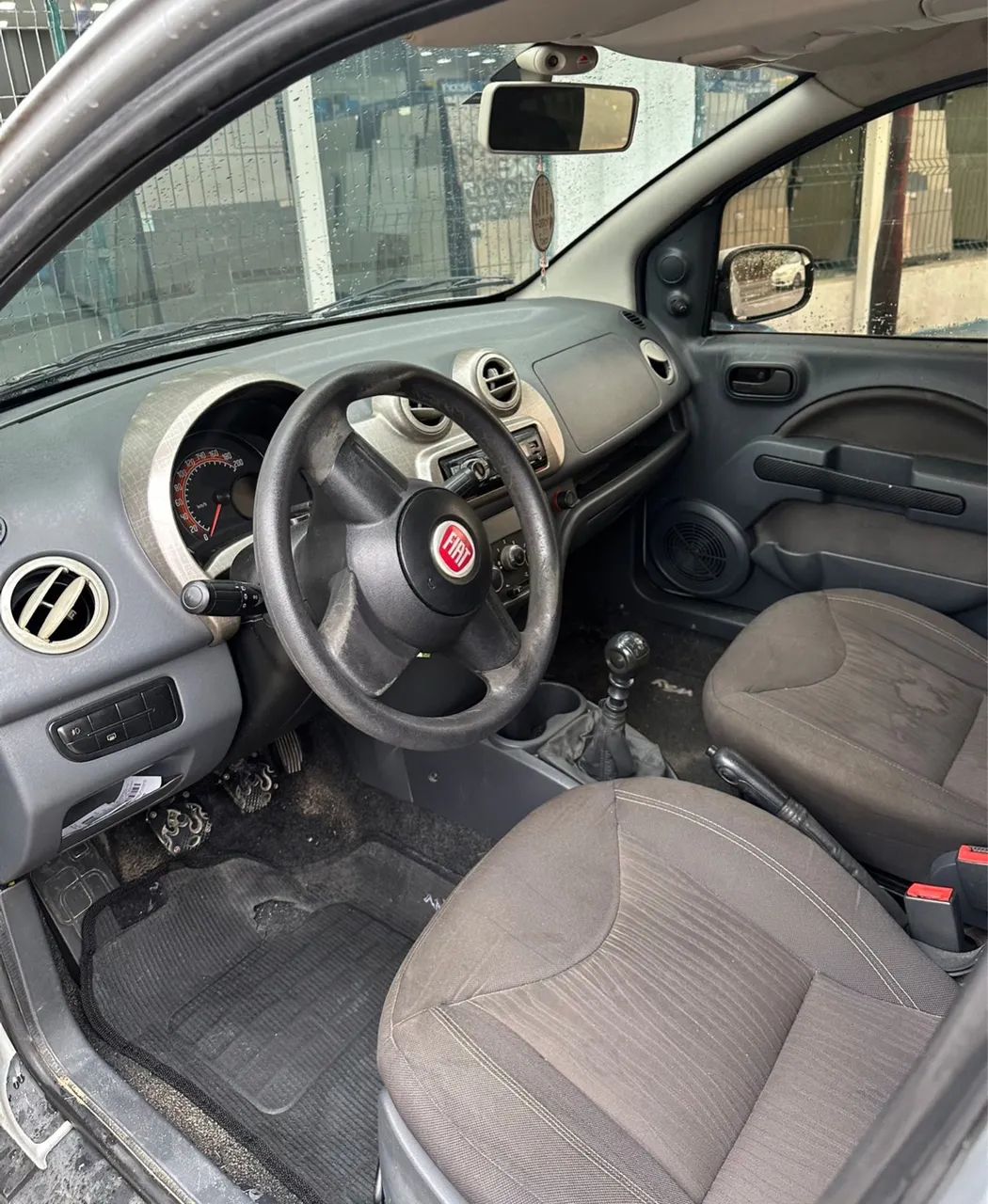 Fiat Uno WAY 1.4 EVO Fire Flex 8V 5P 2011 - Foto 5