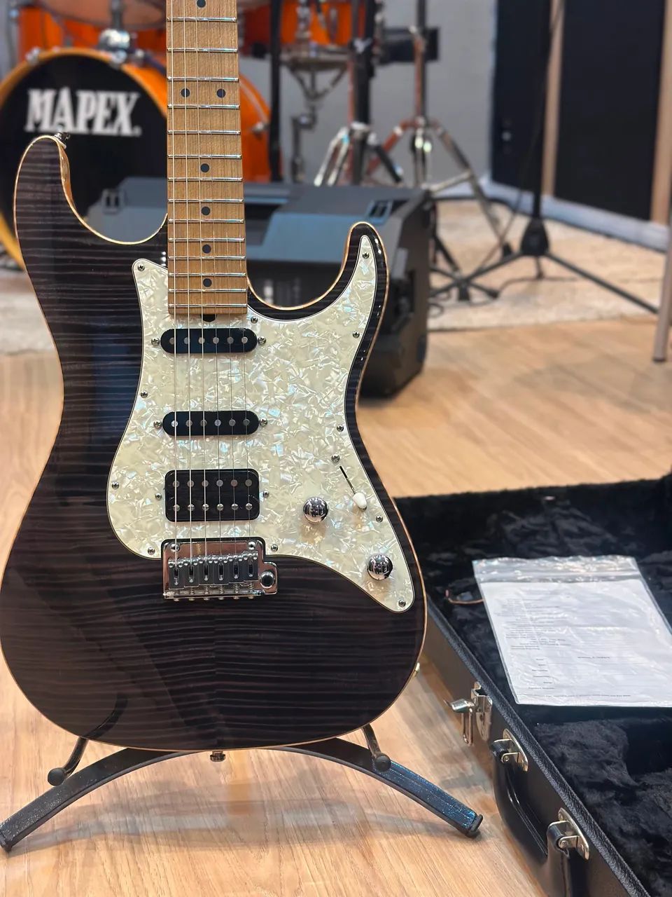 Suhr Custom Standard HSS 