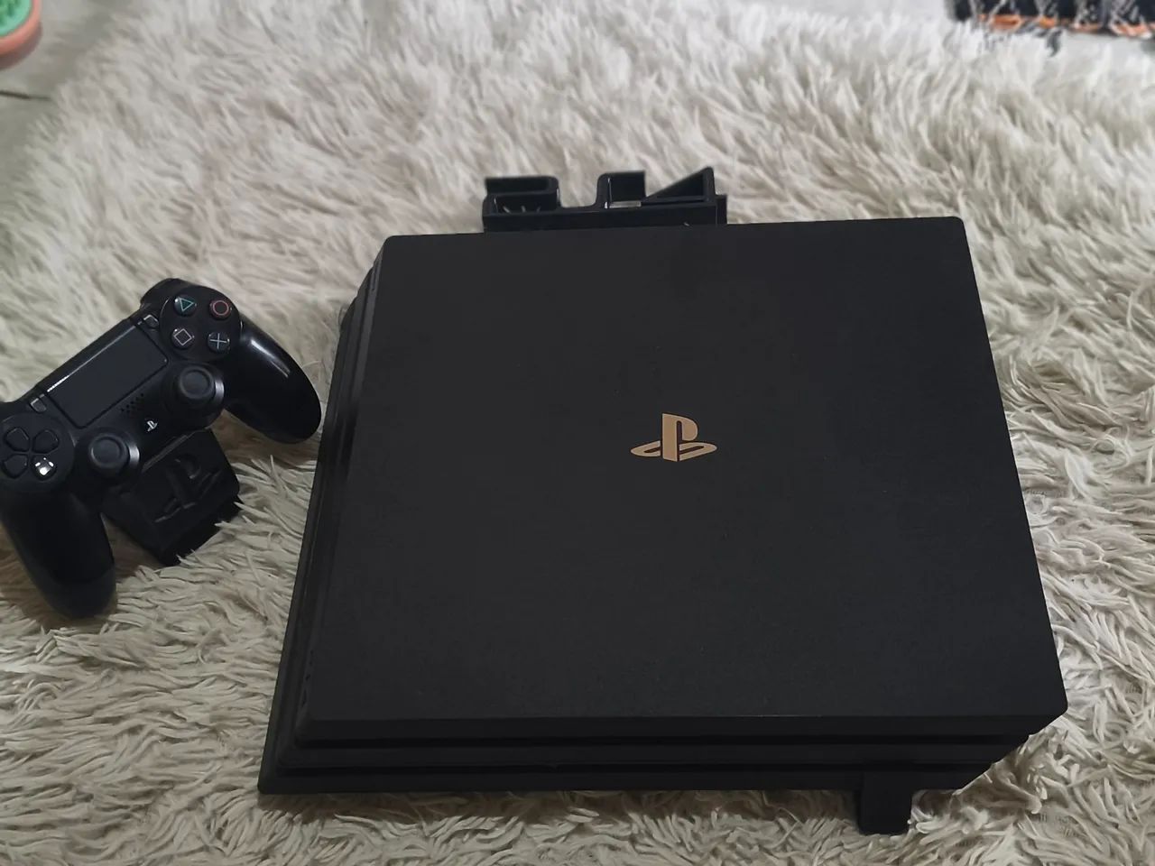 Ps4 PRO 1TR (ACEITO APARELHO IOS)