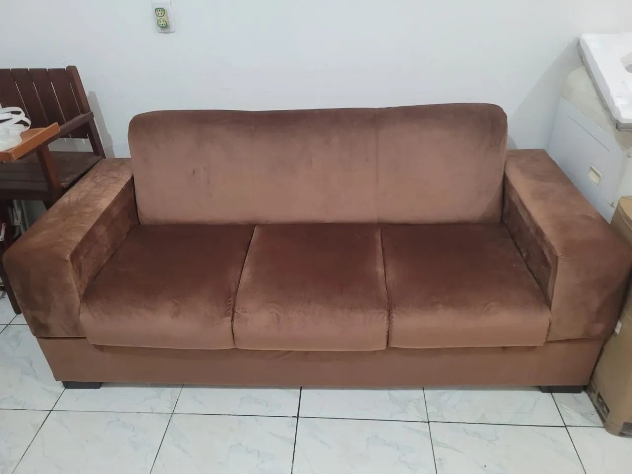Sofá 2 e 3 lugares sem avarias  - Foto 2
