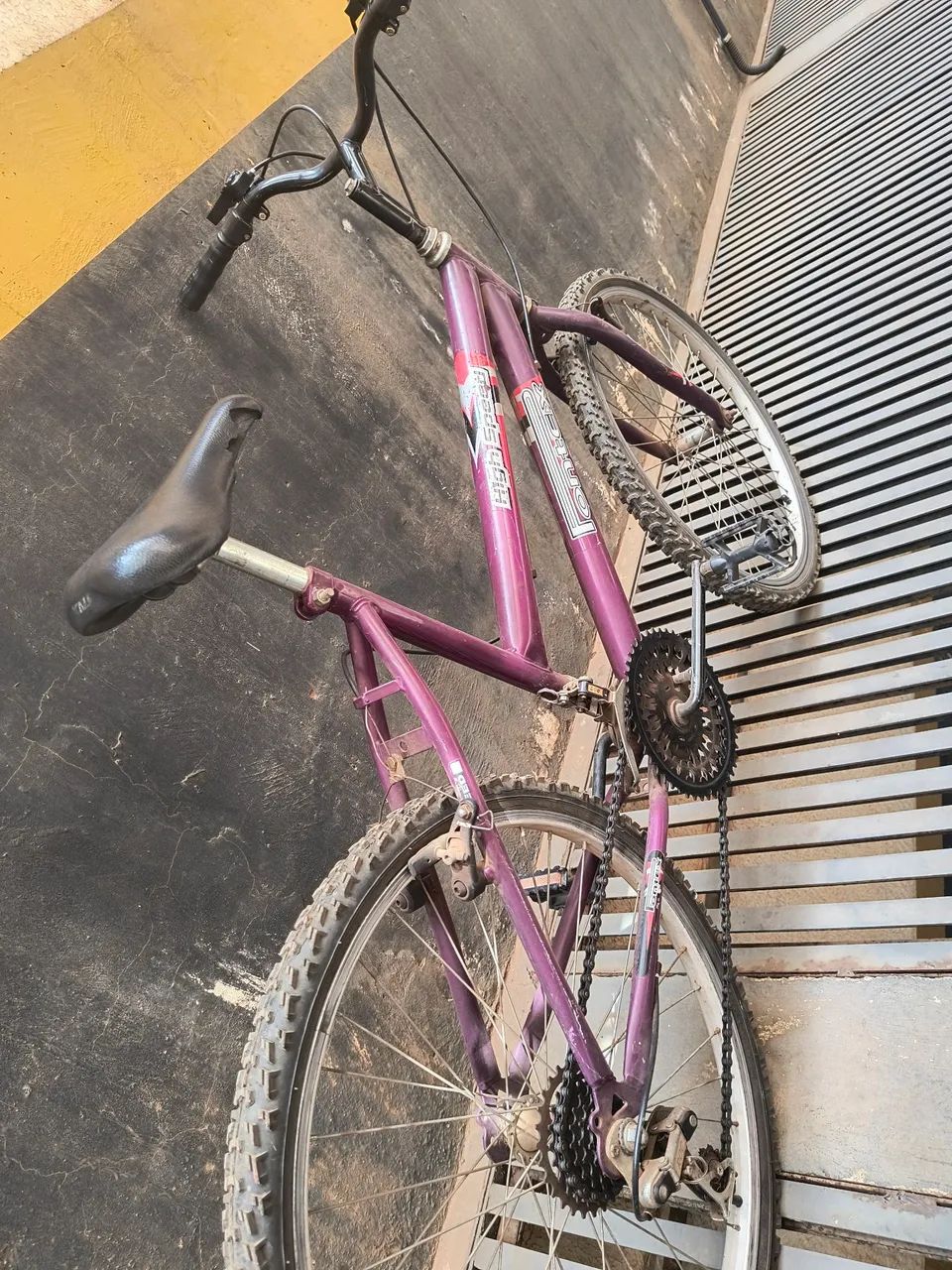Bicicleta aro 24 só 220 - Foto 3