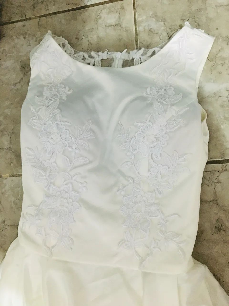 VESTIDO DE NOIVA CLÁSSICO  - Foto 2