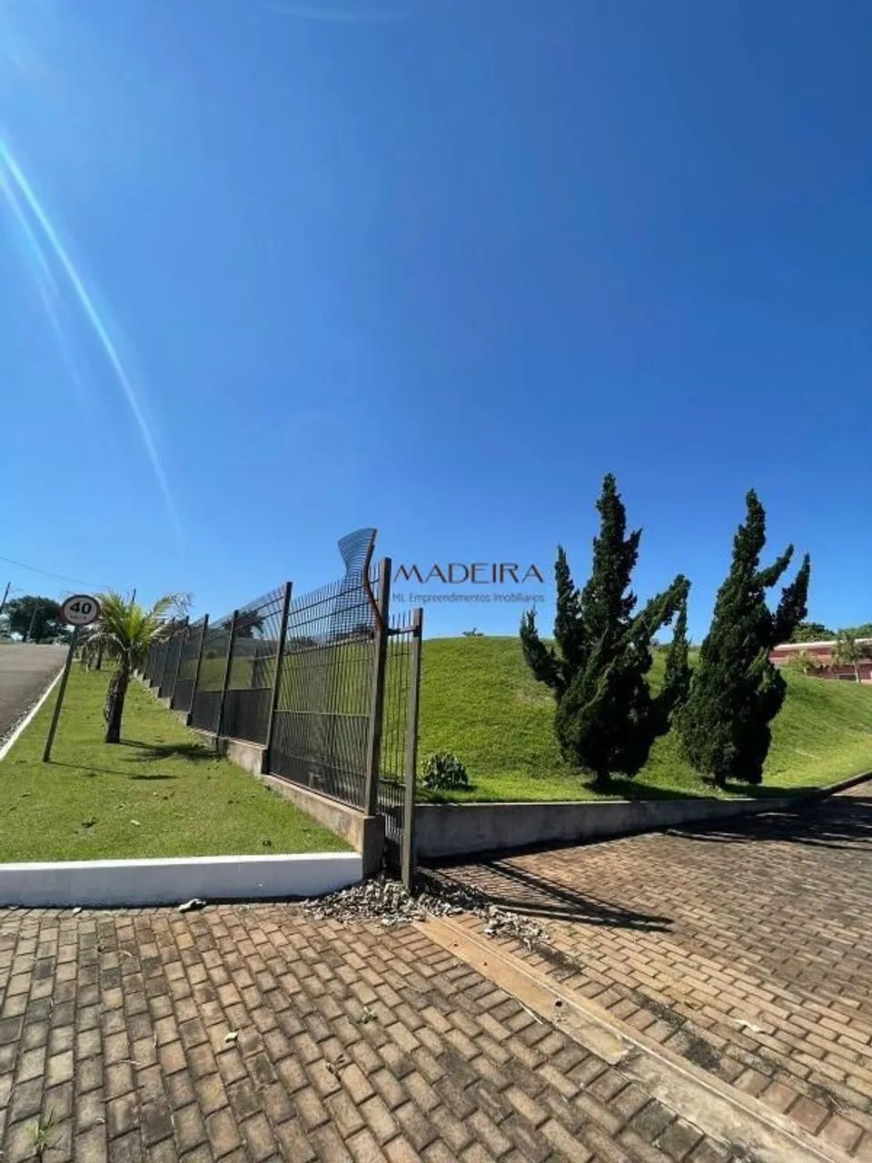 Chácara à Venda em Parque Alvamar, Sarandi - PR