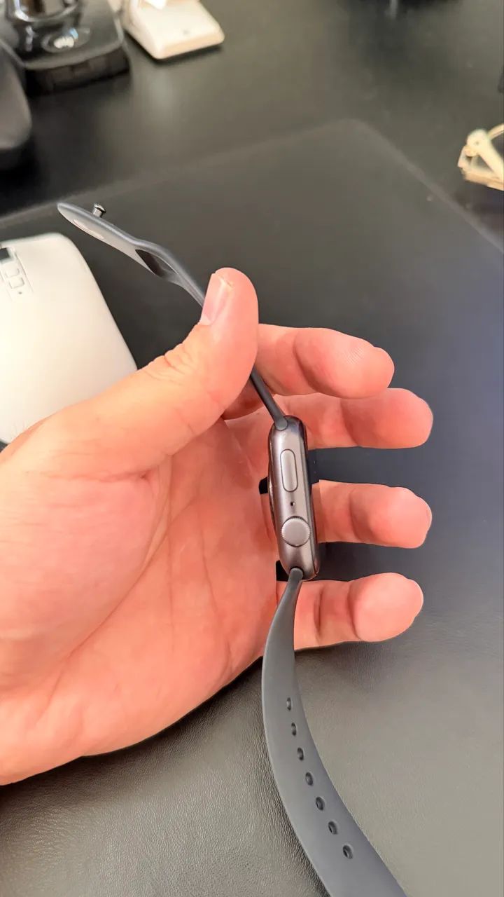 Apple Watch SE (1ª geração) de 44 mm - Foto 4