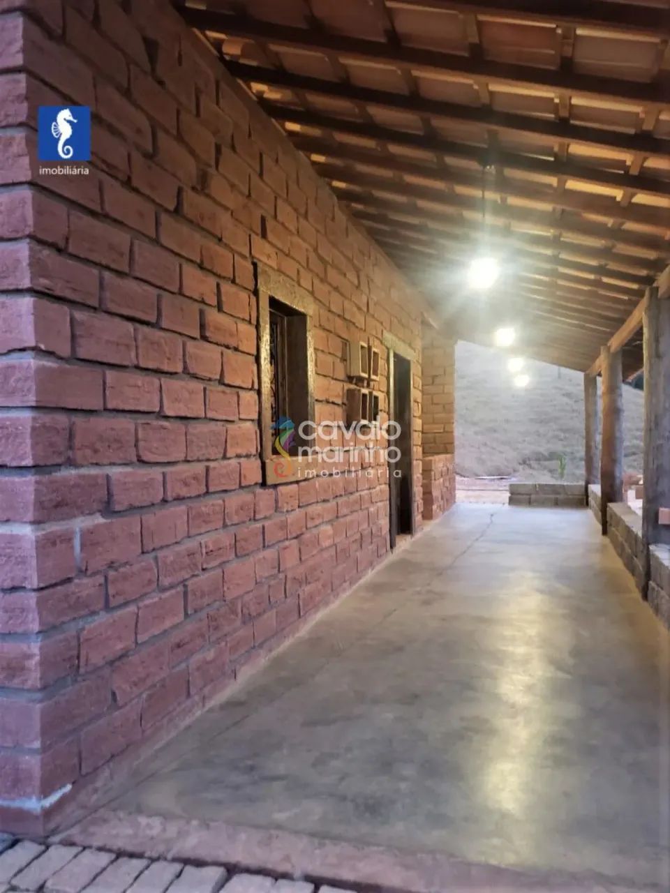 Sítio à venda com pés de café, mina, e casa sede, 730.000 m² - Centro - Capitólio/MG - Foto 5