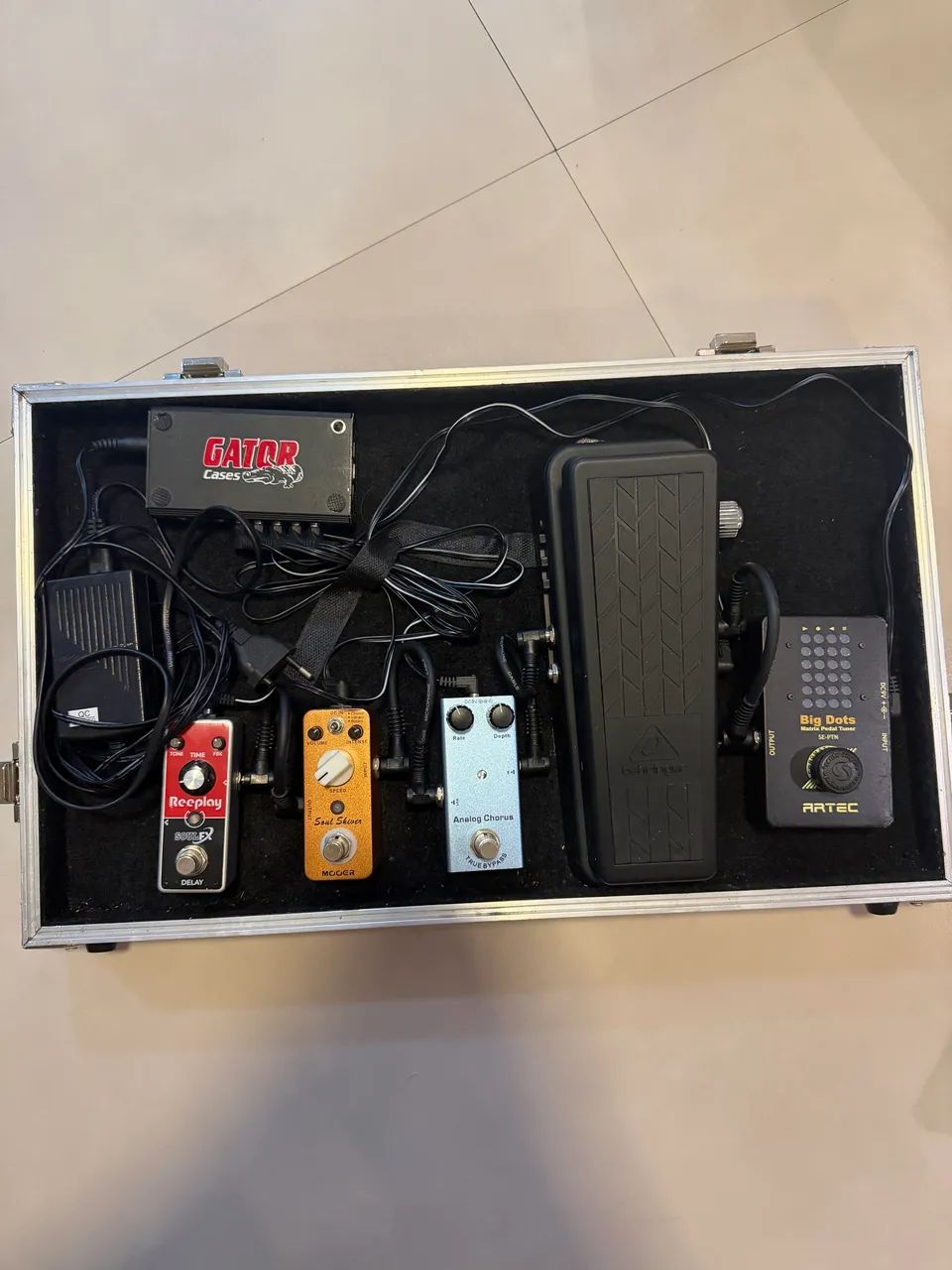 Vendo set de pedais para guitarra