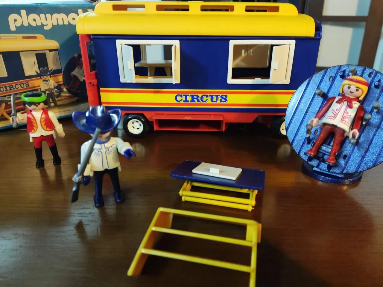 Bonecos Playmobil - Circo + Trailer - Foto 4