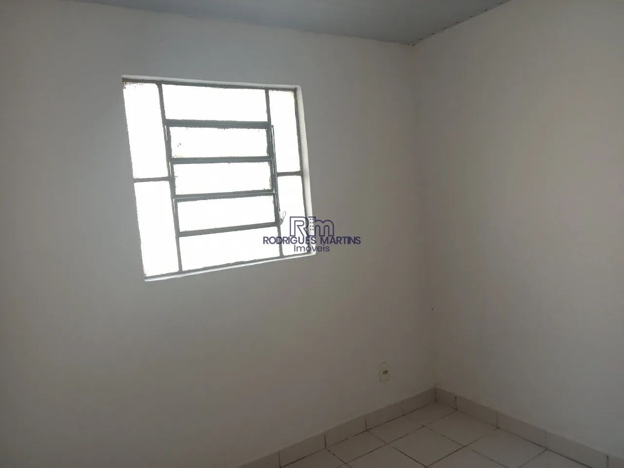 RM aluga imóvel de 02 quartos - Foto 5