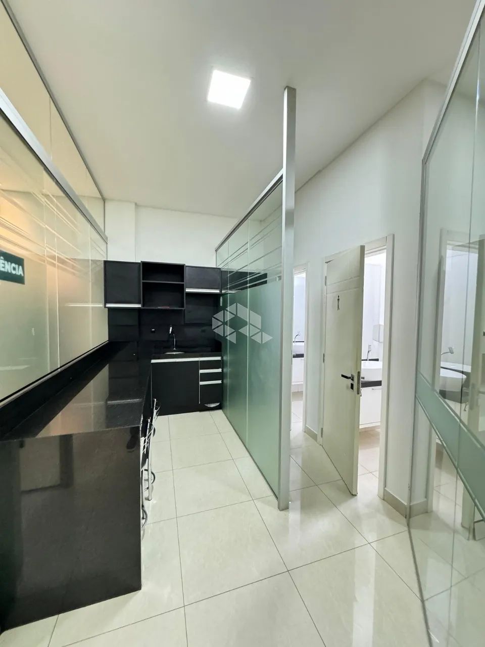 Sala Comercial em Itapema - Foto 2