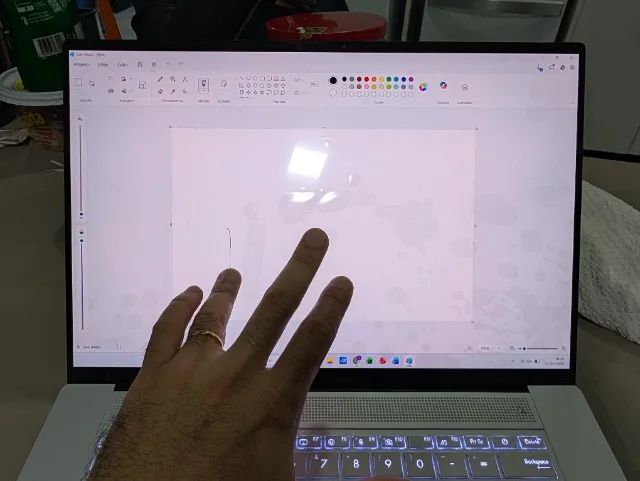 ASUS Zenbook S16 - Foto 2