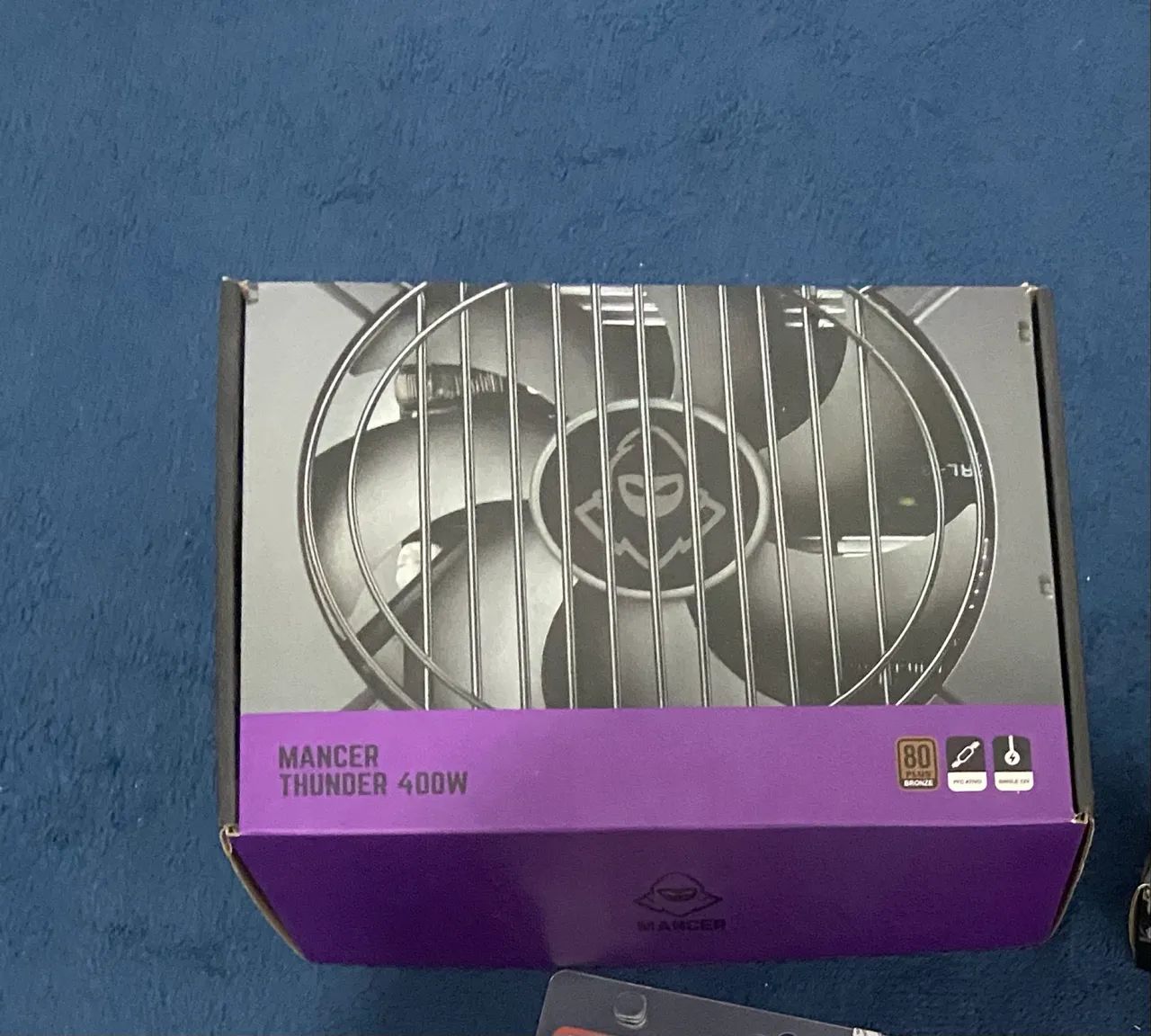 Fonte mancer thunder 400w 80 plus na caixa
