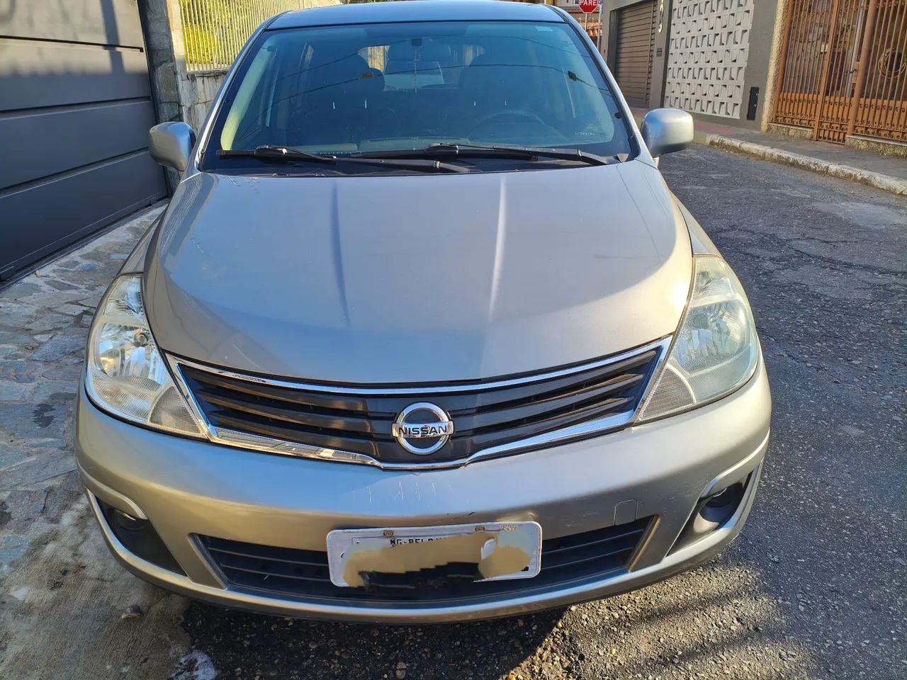 Nissan Tiida 2012