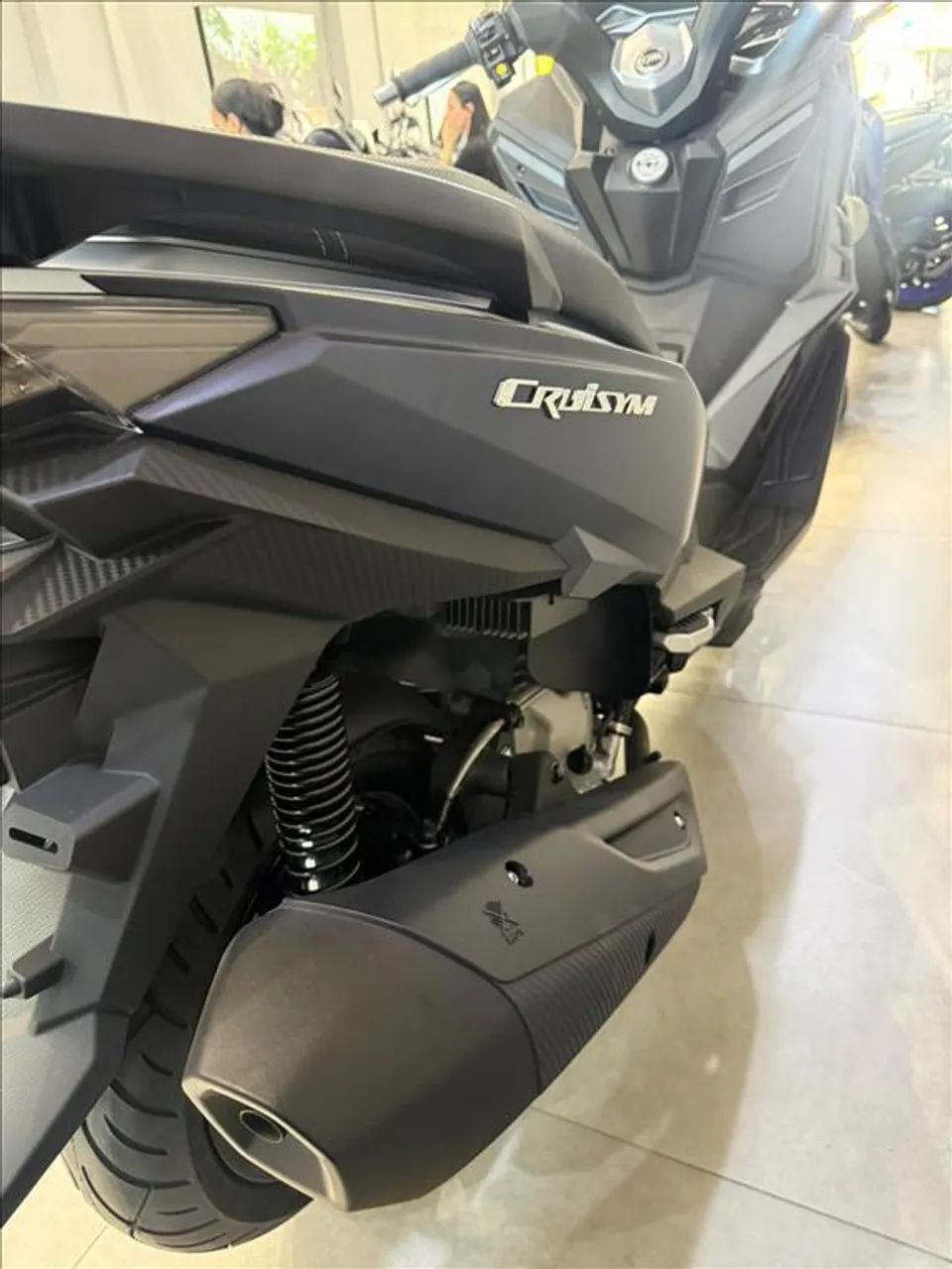 DAFRA CRUISYM 300 - Foto 3