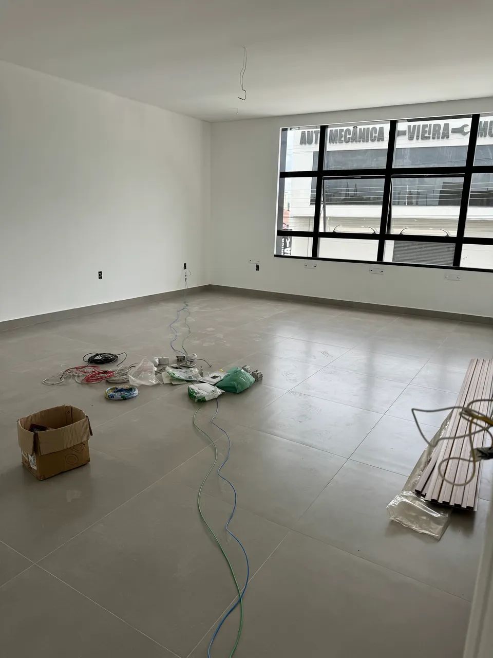 Alugo sala comercial 