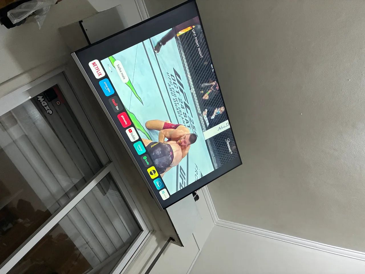 Smart tv 50 polegadas 4k Phillips  - Foto 2