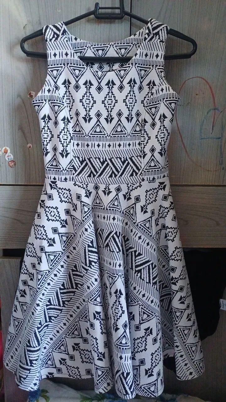 Vestidos - Foto 3