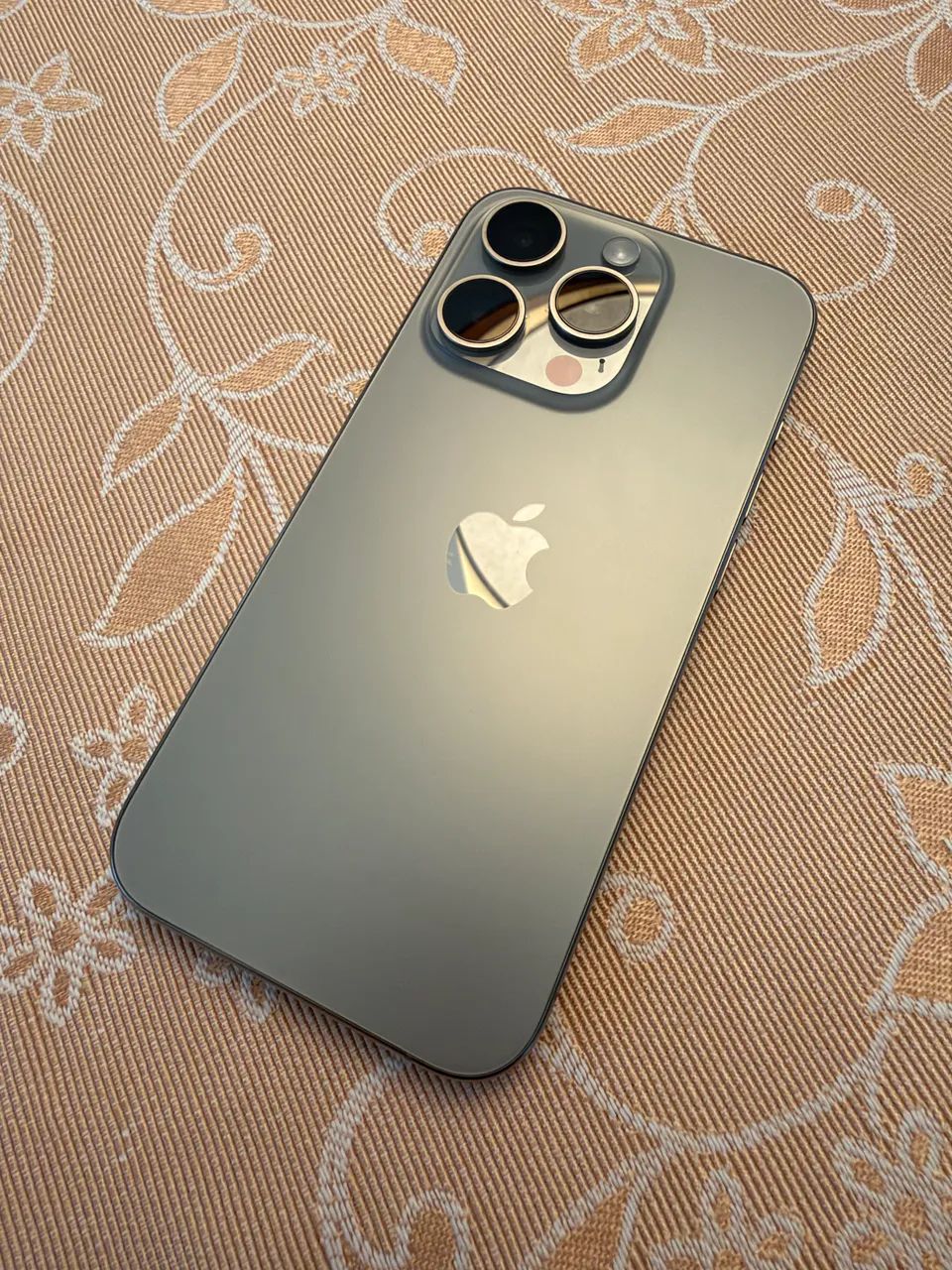 iPhone 15 Pro 256gb (saúde da bateria: 86%) - Foto 2