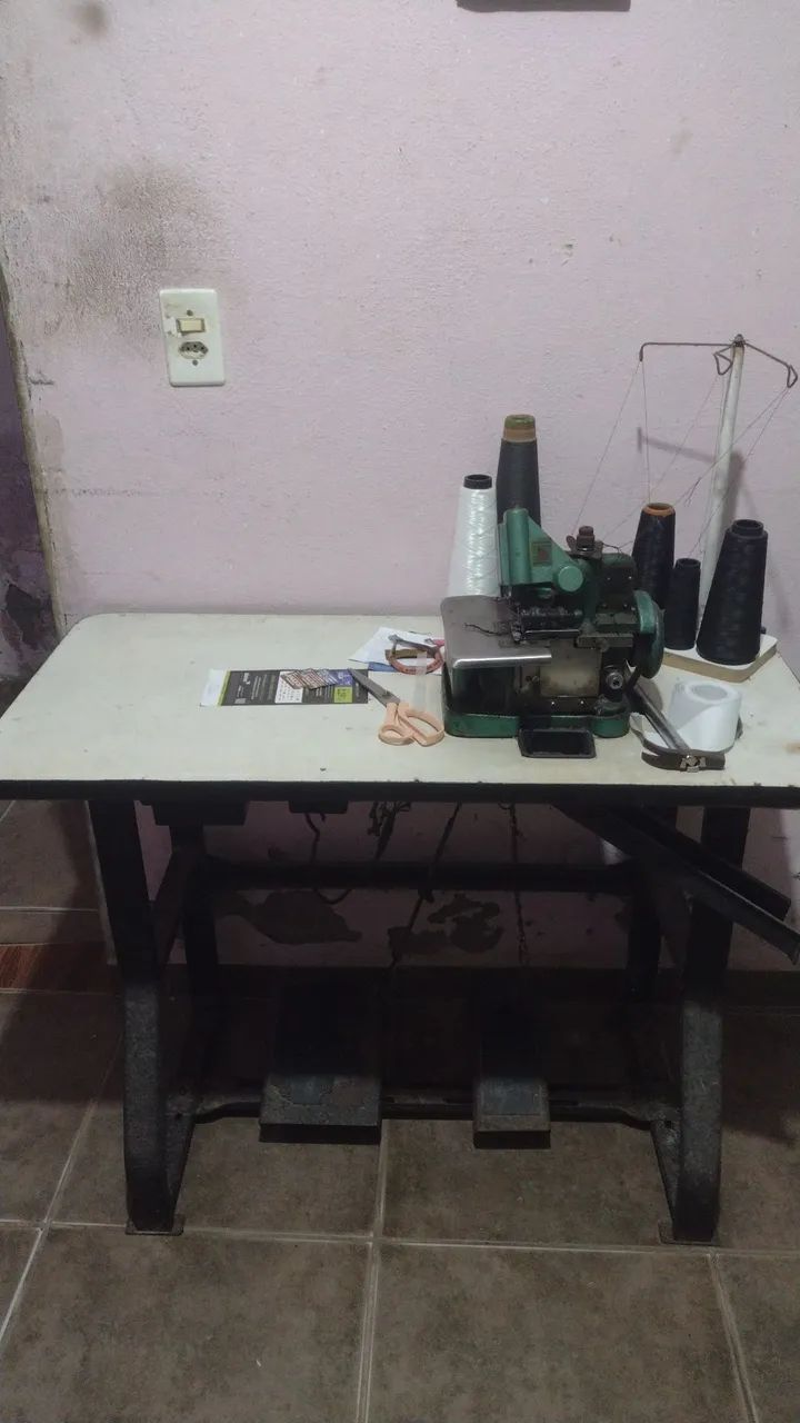 Máquina de costura  - Foto 2