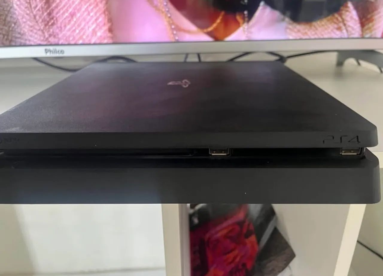 PS4 Slim 1T - Foto 2