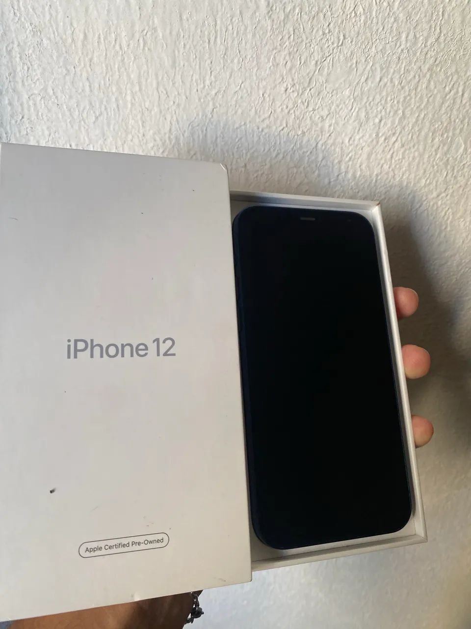 iPhone 12 128GB muito novo com caixa e nota + acessórios  - Foto 5
