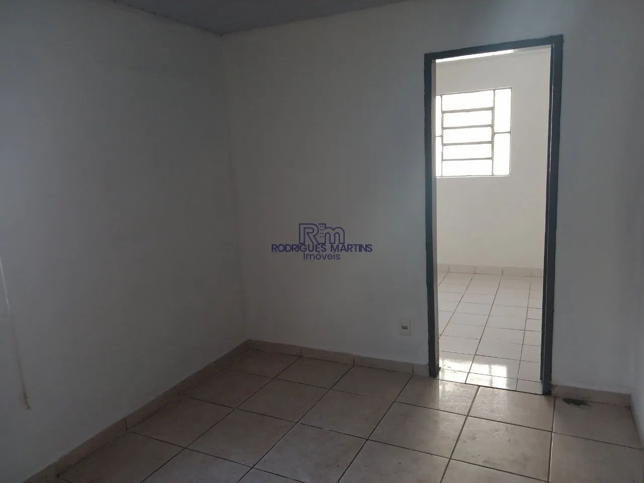 RM aluga imóvel de 02 quartos - Foto 3
