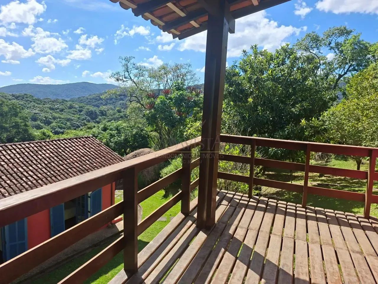 Casa para Venda e Locação | Condomínio Clube da Montanha | Atibaia, SP