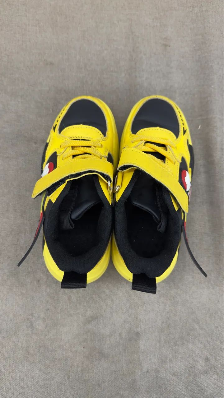 Pokémon Pikachu Sneakers - Foto 4