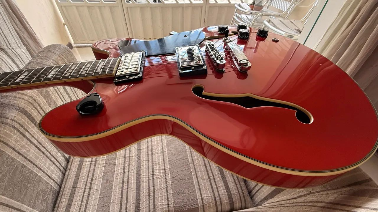 Guitarra Semiacústica Strinberg SHS300 - Foto 4