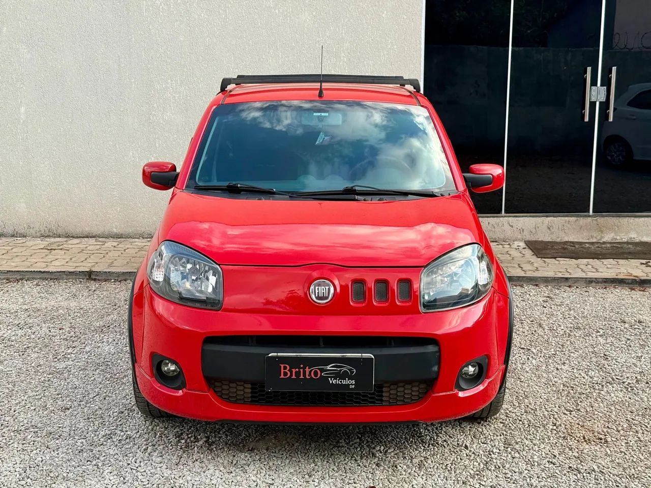 Fiat Uno Sporting 1.4 EVO Fire Flex 8V 4P 2012 - Foto 2