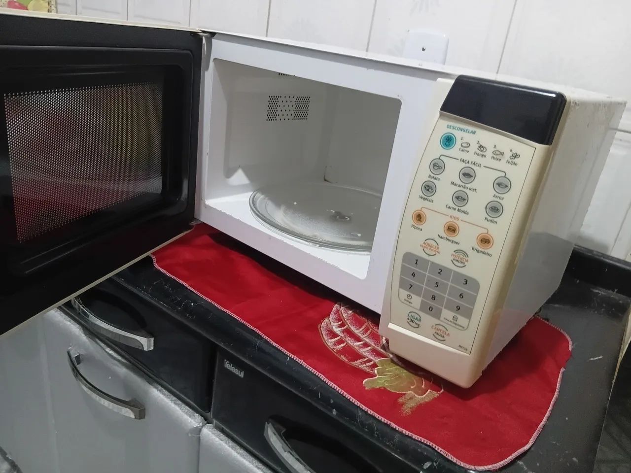Micro-ondas Electrolux Funcionando perfeitamente - Foto 3