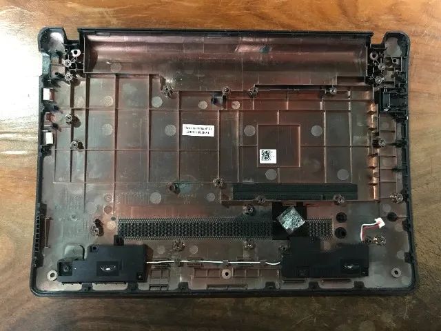 Case Inferior Asus Modelo 39ejbbcjn10 - Asus R103b - Foto 2