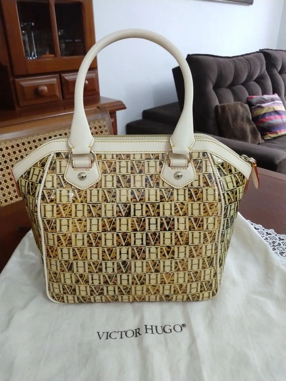 Bolsa Victor Hugo  - Foto 2