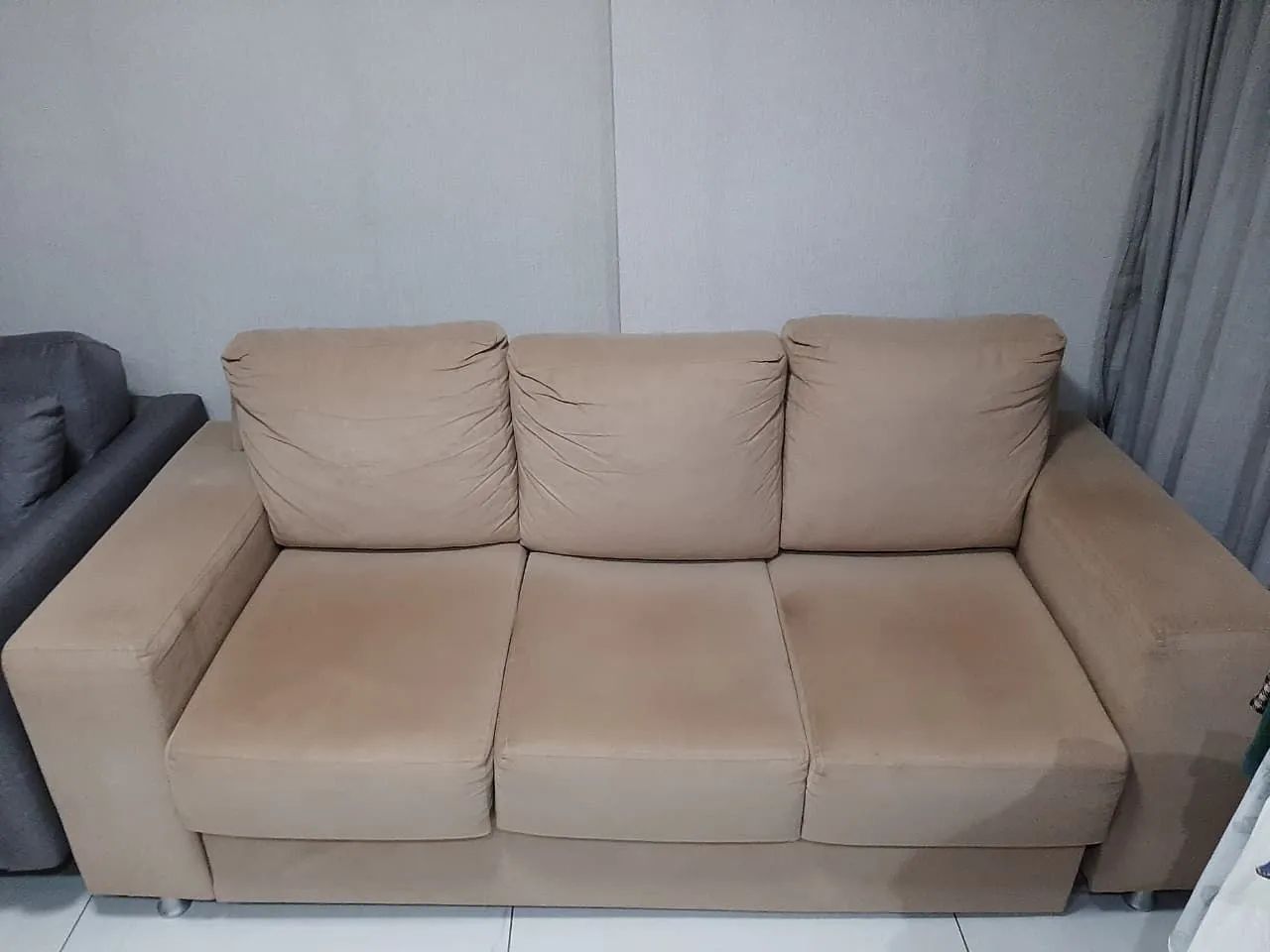 Sofá 3 lugares - Foto 2