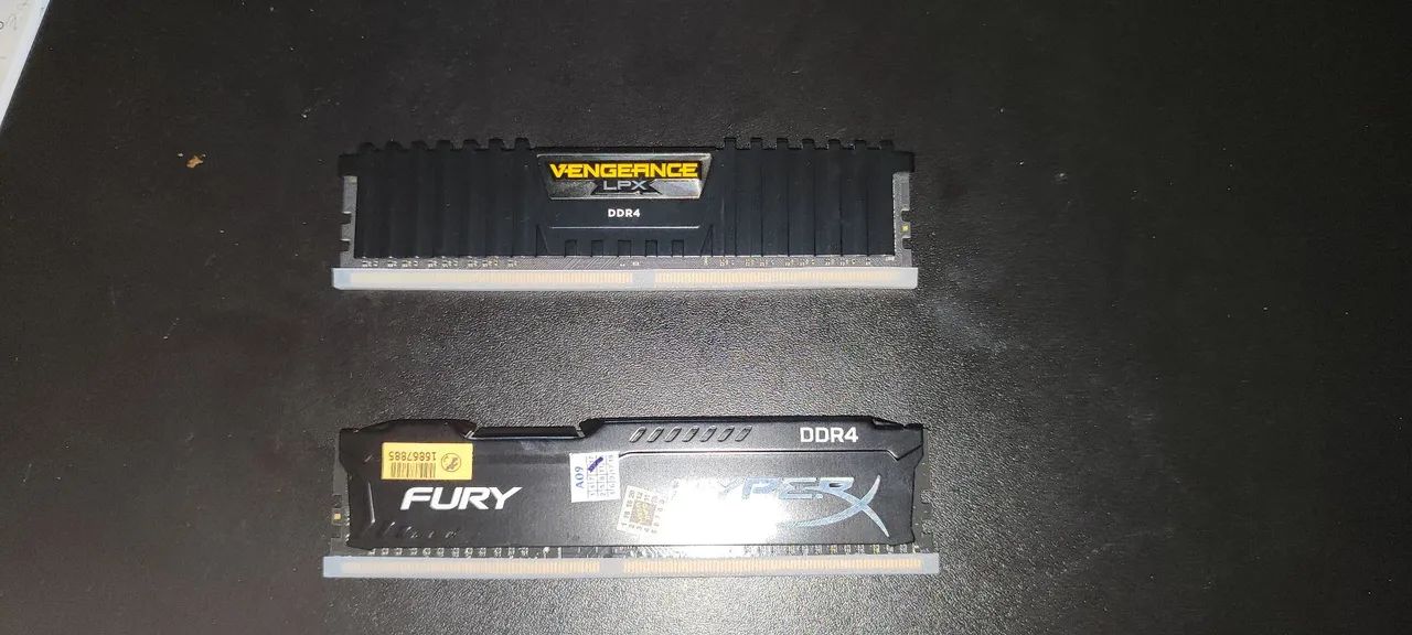 Memória Ram 2x8GB DDR4 2400mhz Hyperx e Vengeance - Foto 3