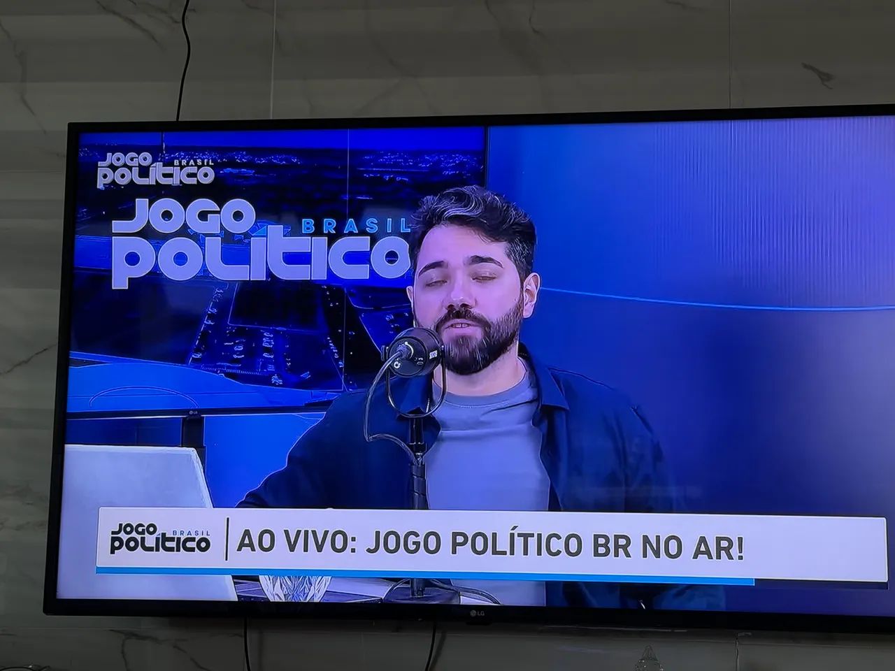 Tv smart 60 polegadas LG novinha 