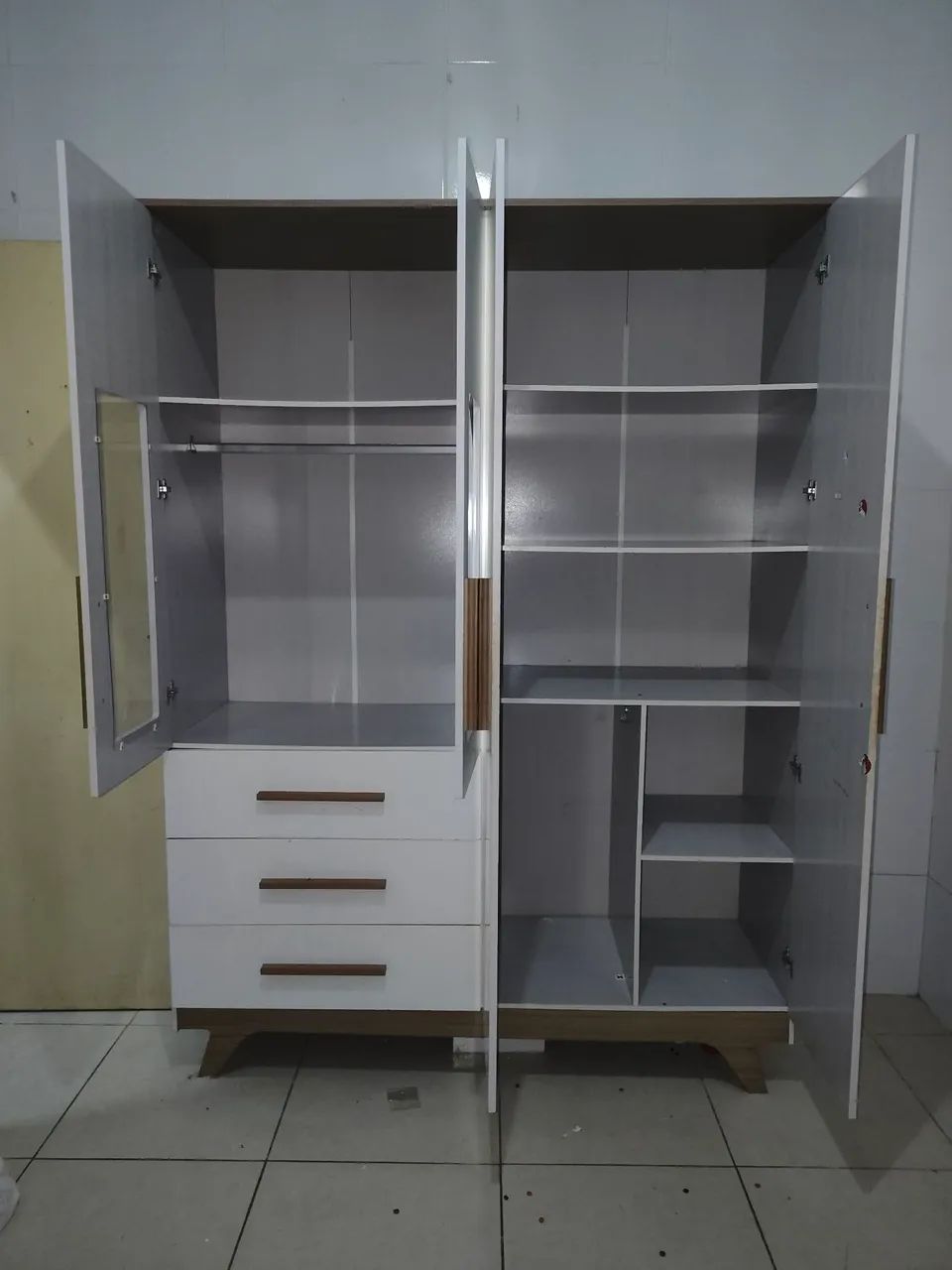 Guarda roupa