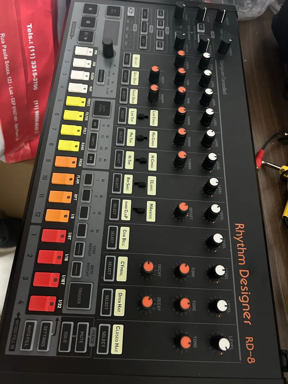 Behringer  RD8/ impecável na caixa. - Foto 2